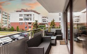 2Homerent Santo